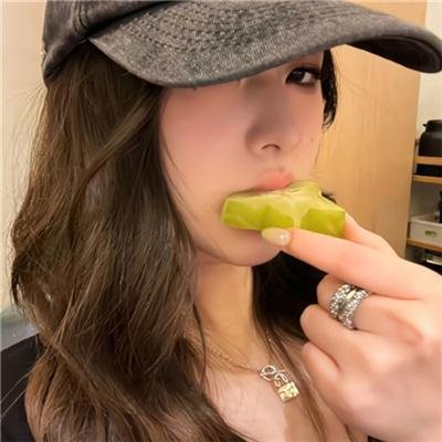 乐府情鸳 在线播放海报